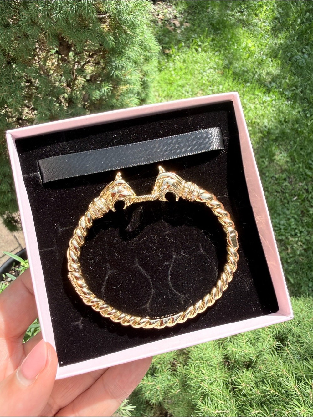 Stella & Dot Gold Twisted Rope Tiger Head Cuff Bracelet